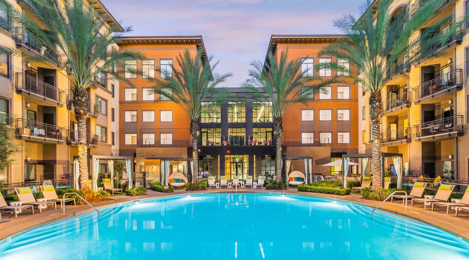 Colony at The Lakes New Luxury Apartments in West Covina CA