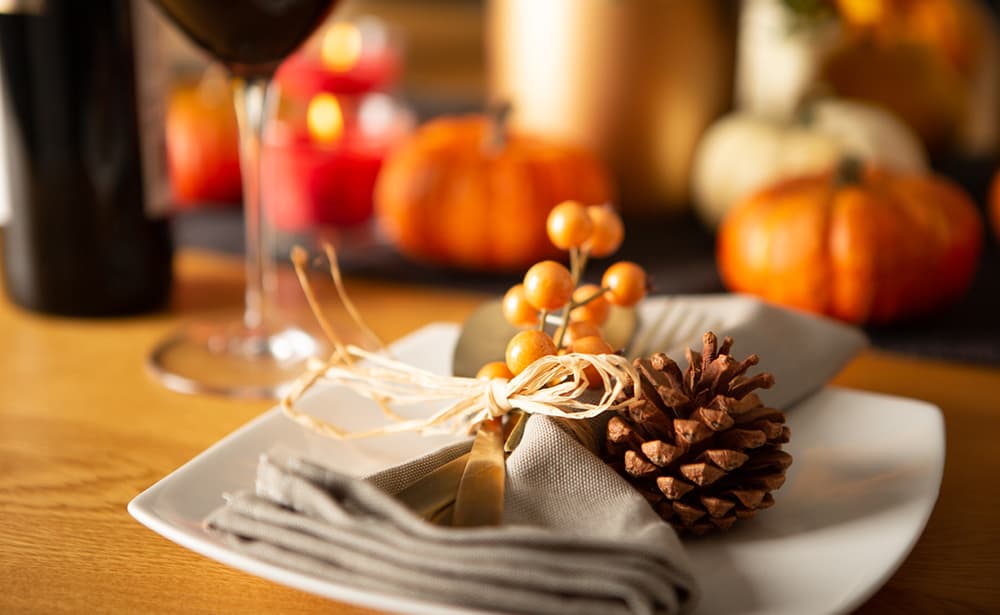 thanksgiving table setting